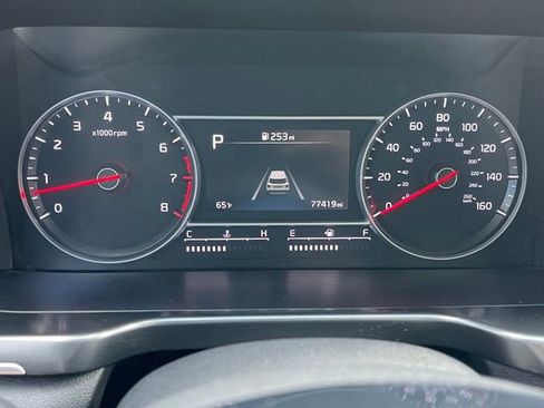 Used 2021 Kia Sorento S w/ Panoramic Sunroof Package FWD image 12