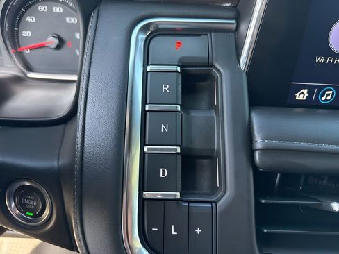 Used 2021 Chevrolet Tahoe LT image 27