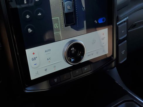 New 2025 Ford F150 Lightning Flash image 22