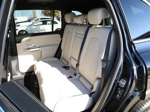 New 2026 Mercedes-Benz GLB 250 image 27