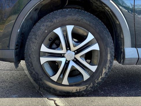 Used 2018 Toyota RAV4 LE w/ All Weather Liner Package image 9