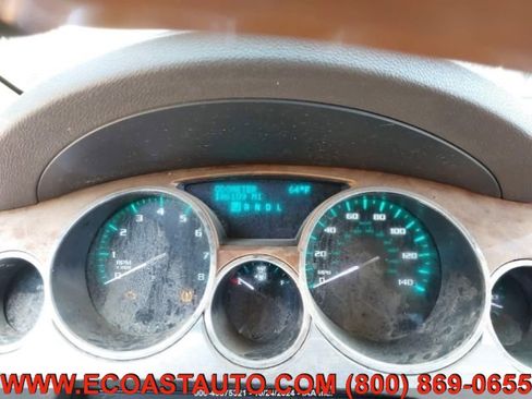 Used 2011 Buick Enclave CXL image 12