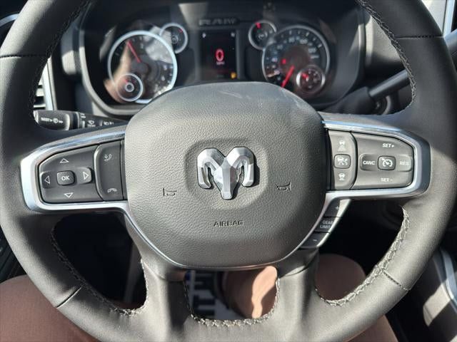 New 2026 RAM 2500 Big Horn AWD/4WD image 33
