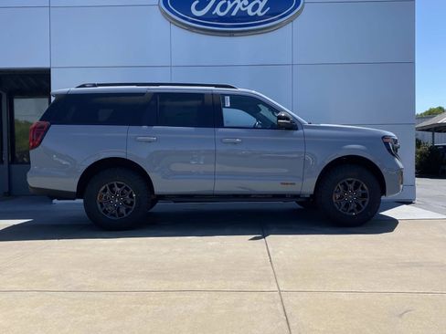 New 2026 Ford Expedition Tremor AWD/4WD image 3