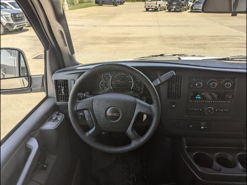 New 2026 GMC Savana 2500 w/ Enhanced Convenience Package RWD image 3