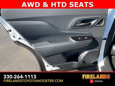 New 2025 Toyota Crown Signia image 60