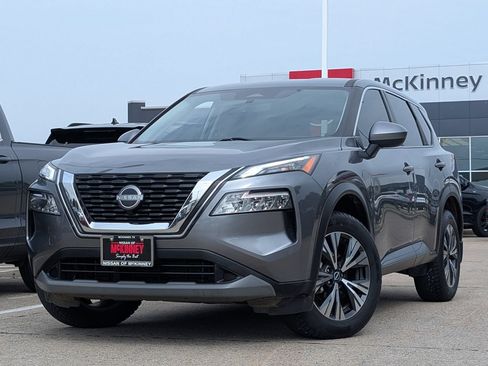 Certified 2023 Nissan Rogue SV FWD image 2