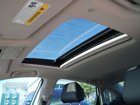 Used 2024 Honda Accord Touring image 8