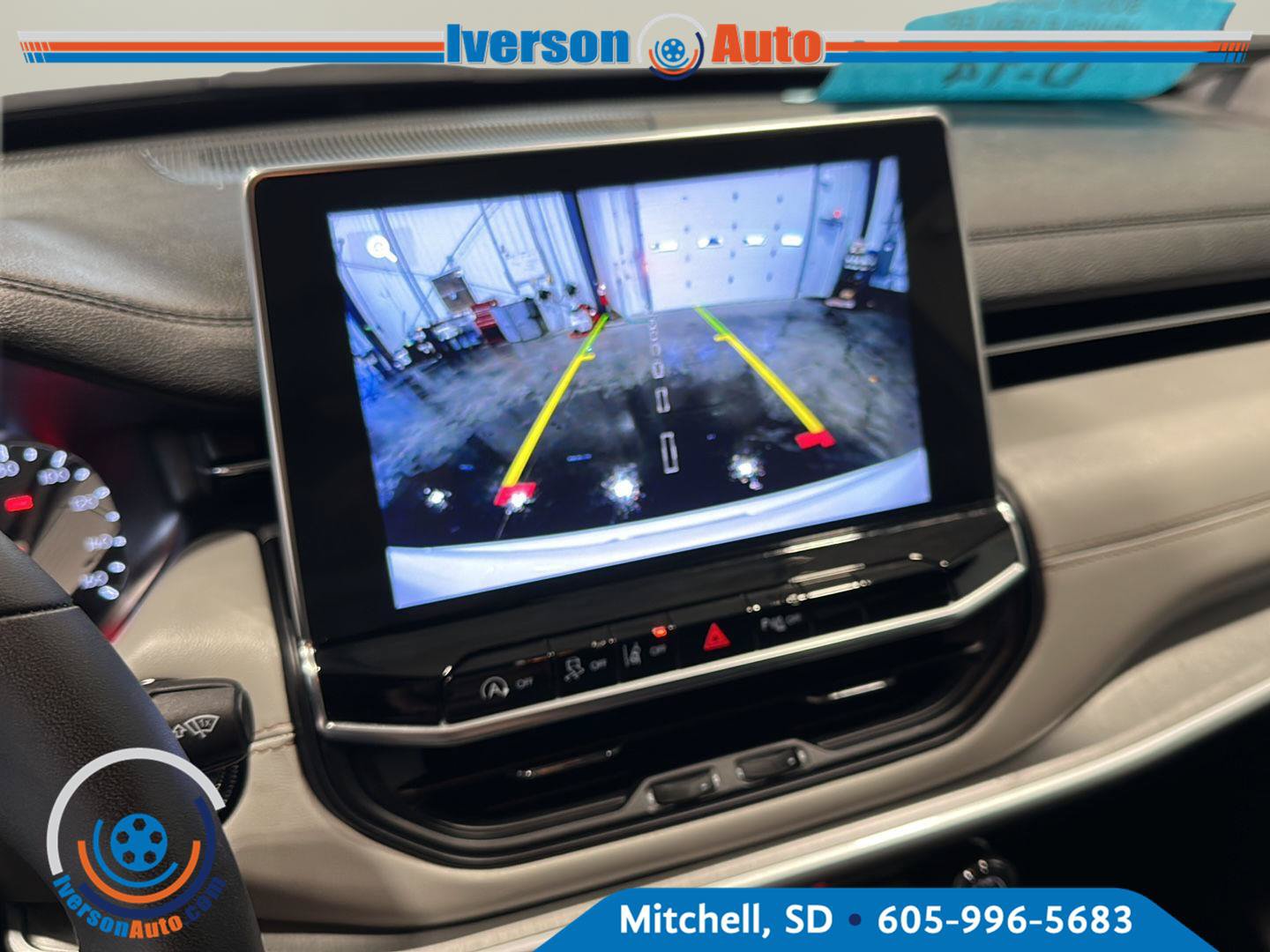 Used 2025 Jeep Compass Limited AWD/4WD image 20