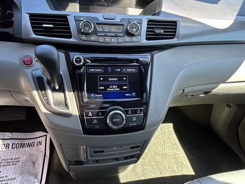 Used 2015 Honda Odyssey EX-L image 13