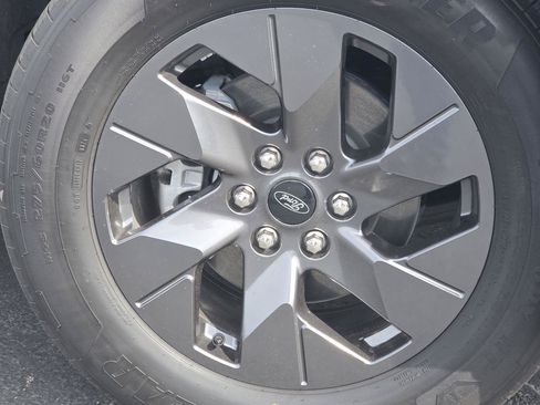 Used 2025 Ford F150 Lightning Flash AWD/4WD image 11