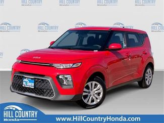Used 2022 Kia Soul LX video 1