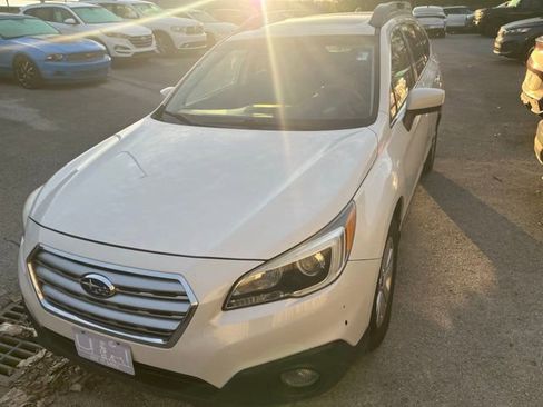 Used 2016 Subaru Outback 2.5i Premium image 1