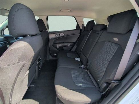 New 2026 Kia Sportage LX image 20