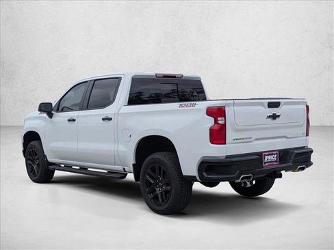 Used 2026 Chevrolet Silverado 1500 LT Trail Boss w/ Convenience Package II AWD/4WD image 8