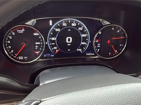 Used 2022 GMC Acadia Denali w/ Denali Technology Package image 16