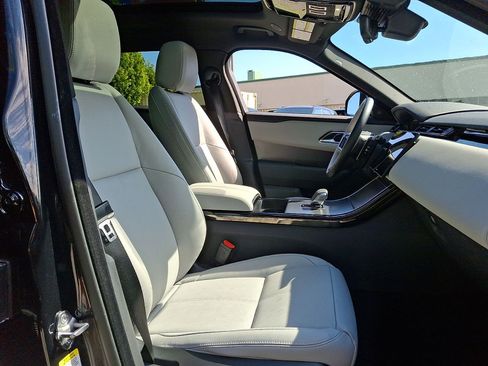 Certified 2026 Land Rover Range Rover Velar S AWD/4WD image 29