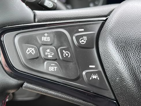 Used 2023 Chevrolet Equinox RS AWD/4WD image 18