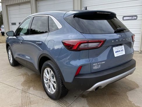 Used 2023 Ford Escape Active image 5