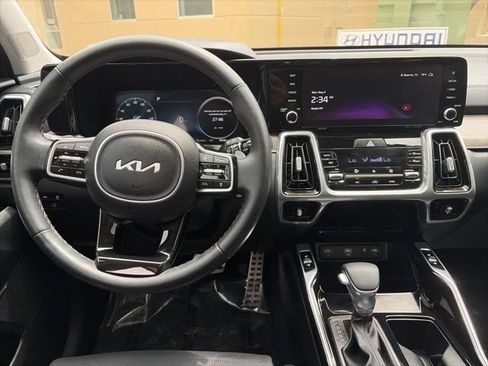 Used 2023 Kia Sorento SX Prestige AWD/4WD image 11