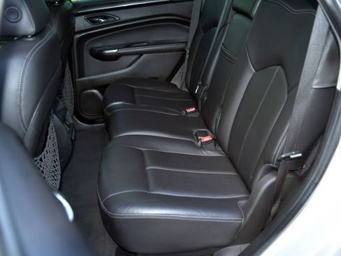 Used 2013 Cadillac SRX Base 4dr SUV image 23