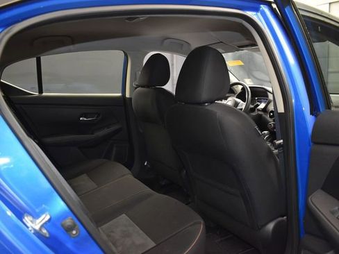 Used 2021 Nissan Sentra SR image 11