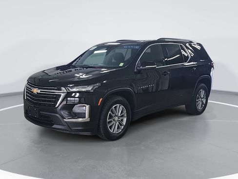 Used 2023 Chevrolet Traverse LT w/ LPO, Floor Liner Package AWD/4WD image 9