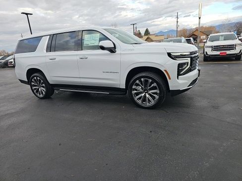 New 2026 Chevrolet Suburban High Country image 78