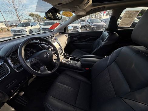 Certified 2022 Nissan Murano Platinum w/ Cargo Package image 11