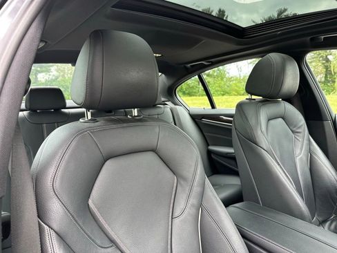 Used 2019 BMW 530i xDrive w/ Convenience Package AWD/4WD image 26