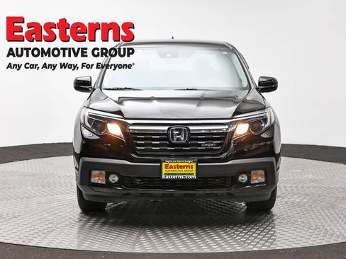 Used 2020 Honda Ridgeline Sport image 2