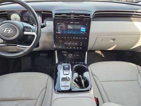 Certified 2023 Hyundai Tucson Limited w/ Cargo Package image 8