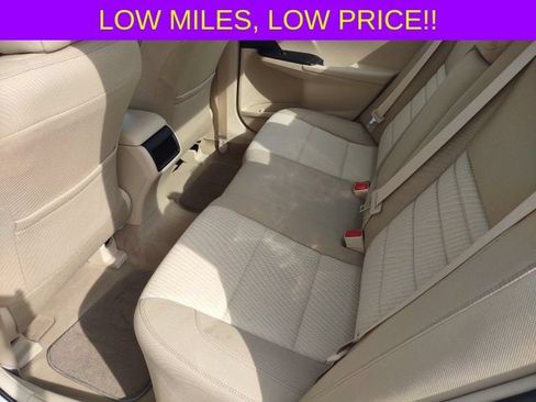 Used 2017 Toyota Camry LE FWD image 17