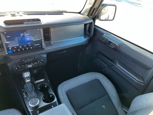 Used 2025 Ford Bronco Big Bend image 12