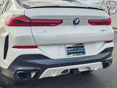 New 2026 BMW X6 xDrive40i w/ Executive Package image 7