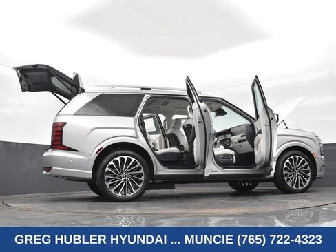 Used 2026 Hyundai Palisade Calligraphy AWD/4WD image 39