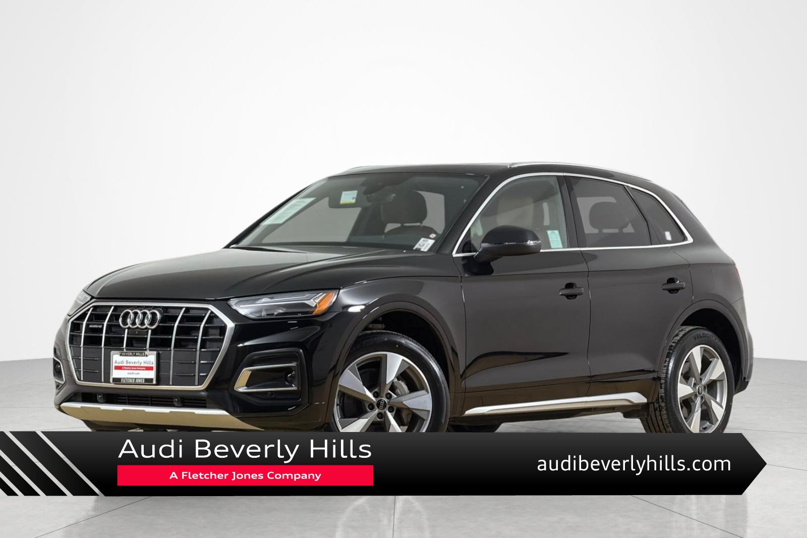 Used 2023 Audi Q5 2.0T Premium Plus w/ Premium Plus Package AWD/4WD image 1