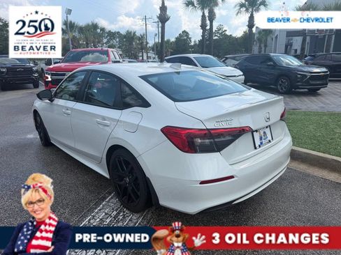 Used 2023 Honda Civic Sport image 6