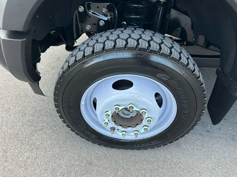 Used 2017 Ford F550 4x4 Crew Cab Super Duty image 28