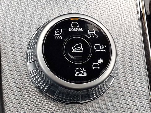 Used 2023 Mitsubishi Outlander SEL image 26