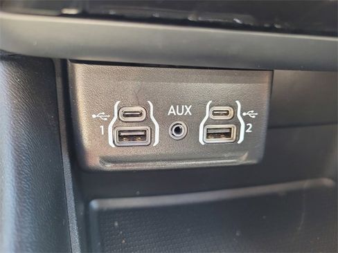 Used 2022 Dodge Durango GT image 21