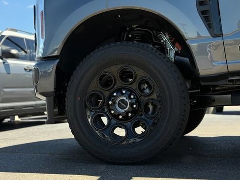 New 2026 Ford F350 Lariat w/ Black Appearance Package AWD/4WD image 54