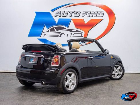 Used 2009 MINI Cooper Convertible image 5