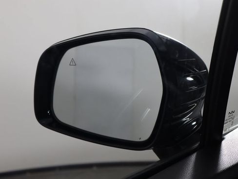 Used 2022 Kia Sorento S AWD/4WD image 41