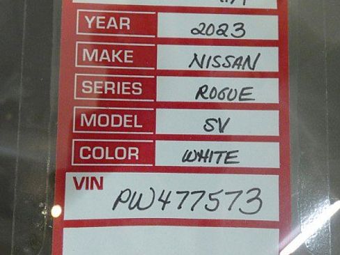 Used 2023 Nissan Rogue SV AWD/4WD image 26