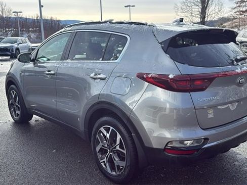 Used 2020 Kia Sportage EX w/ Option Group 15 image 11