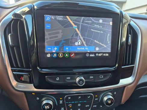 Used 2021 Chevrolet Traverse High Country image 18