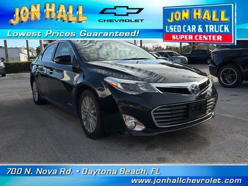 Used 2015 Toyota Avalon Limited image 1