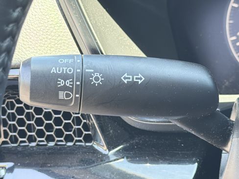 Used 2024 Honda CR-V EX-L image 14