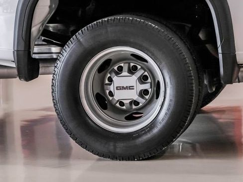 Used 2024 GMC Sierra 3500 Pro w/ Convenience Package image 46